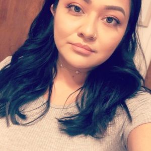 Meet your Posher, Vanessa